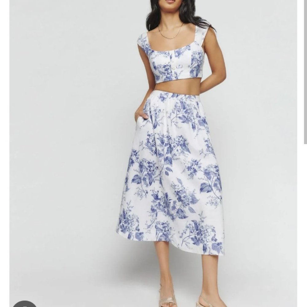 NWT Reformation Teya Linen Two piece Set size 0